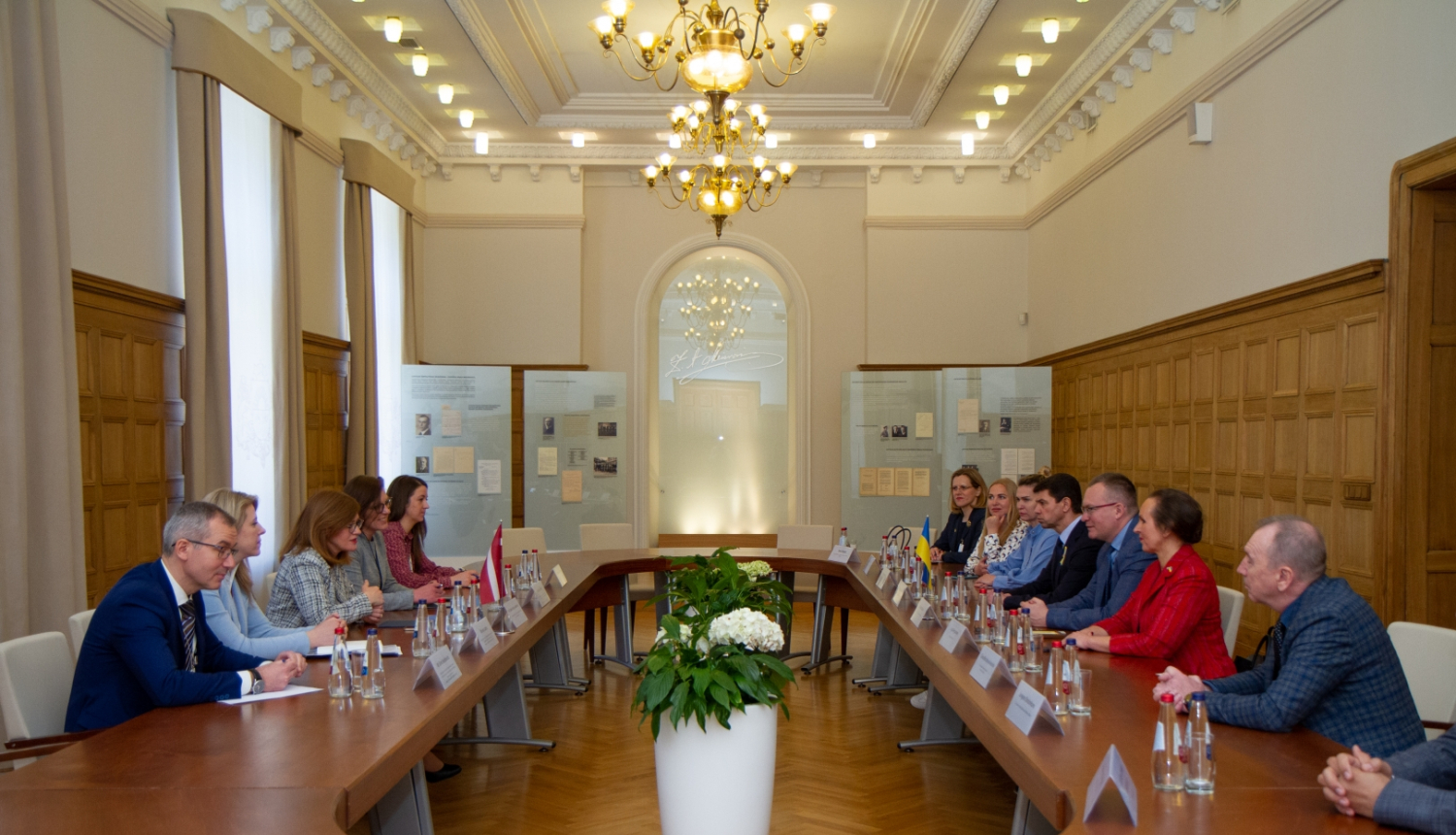 Ārlietu ministrijas parlamentārā sekretāre Zanda Kalniņa-Lukaševica tikās ar Ukrainas Darba devēju federācijas (Federation of Employers of Ukraine – FEU) delegāciju